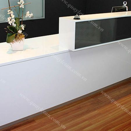 Quầy Lễ Tân Lệch Sơn QLTL S13